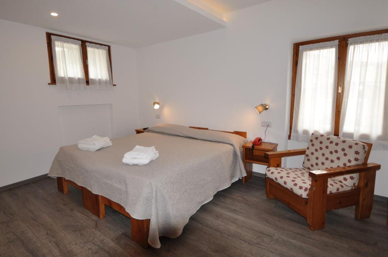 Meuble Albergo Dante Бормио Екстериор снимка