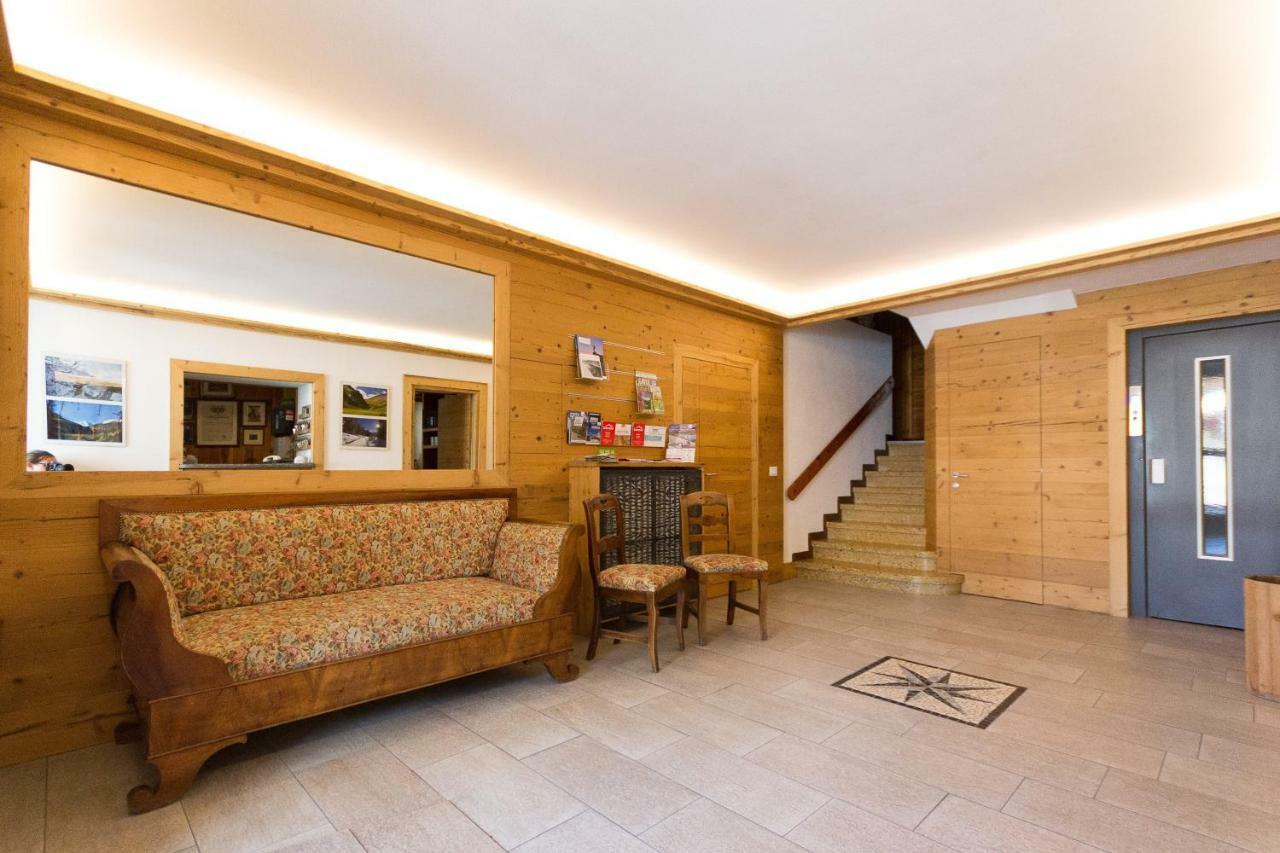 Meuble Albergo Dante Бормио Екстериор снимка